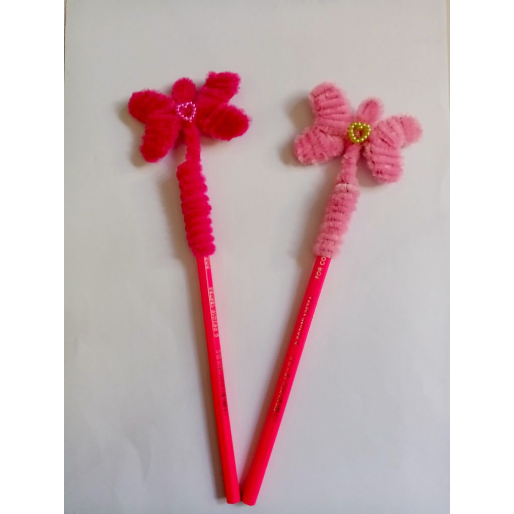 

Pensillucu/pulpenlucu/pensilhias/pulpenhias/pensilsouvenir/souvenir