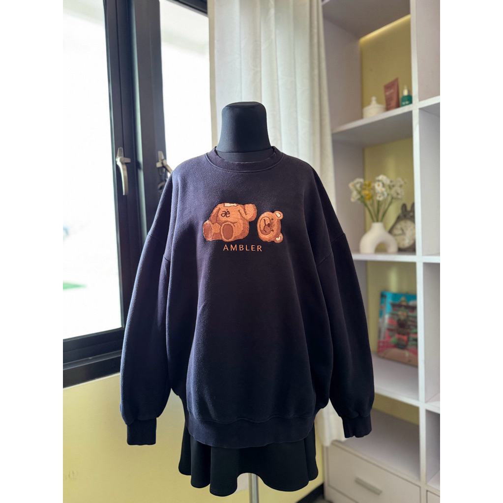 UNISEX oversized crewneck sweater sweatshirt ambler teddy bear