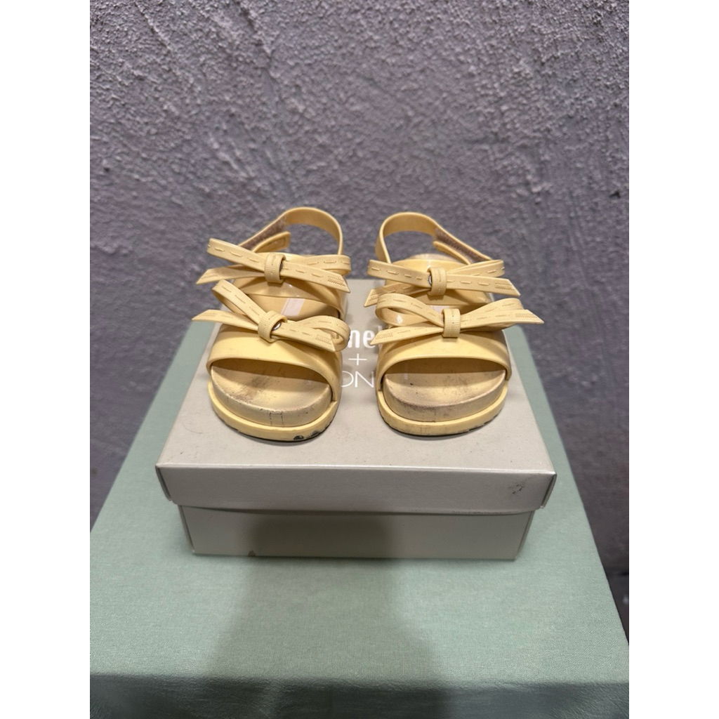 PRELOVED MINI MELISSA + JASON WU ORIGINAL - SANDAL ANAK PEREMPUAN