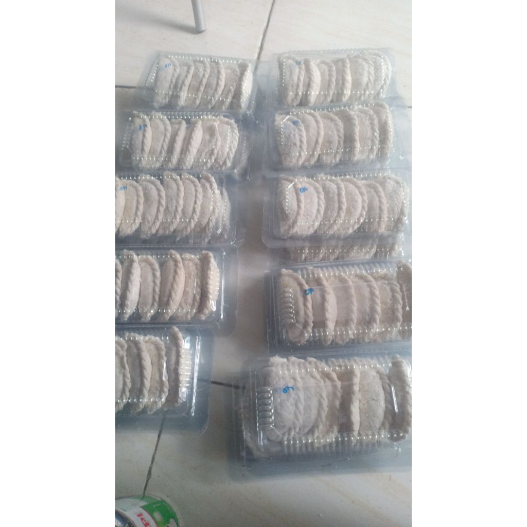 

cireng isi