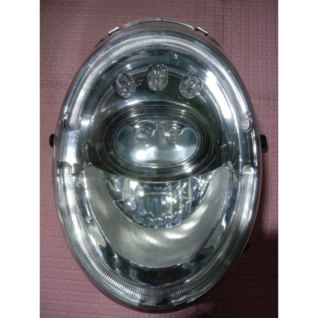 reflektor depan scoopy