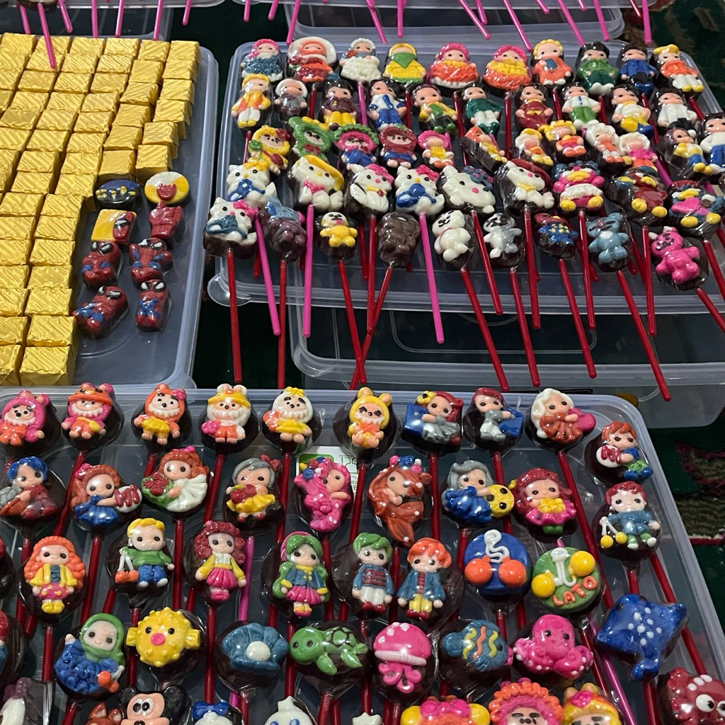 

Coklat karakter lucu | Lolipop sourvenir satuan