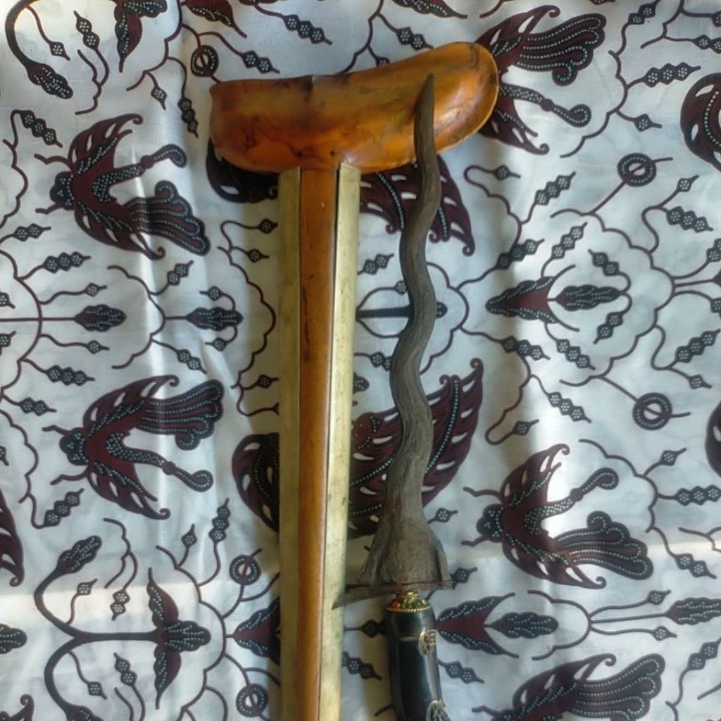 keris adat budaya jaran goyang