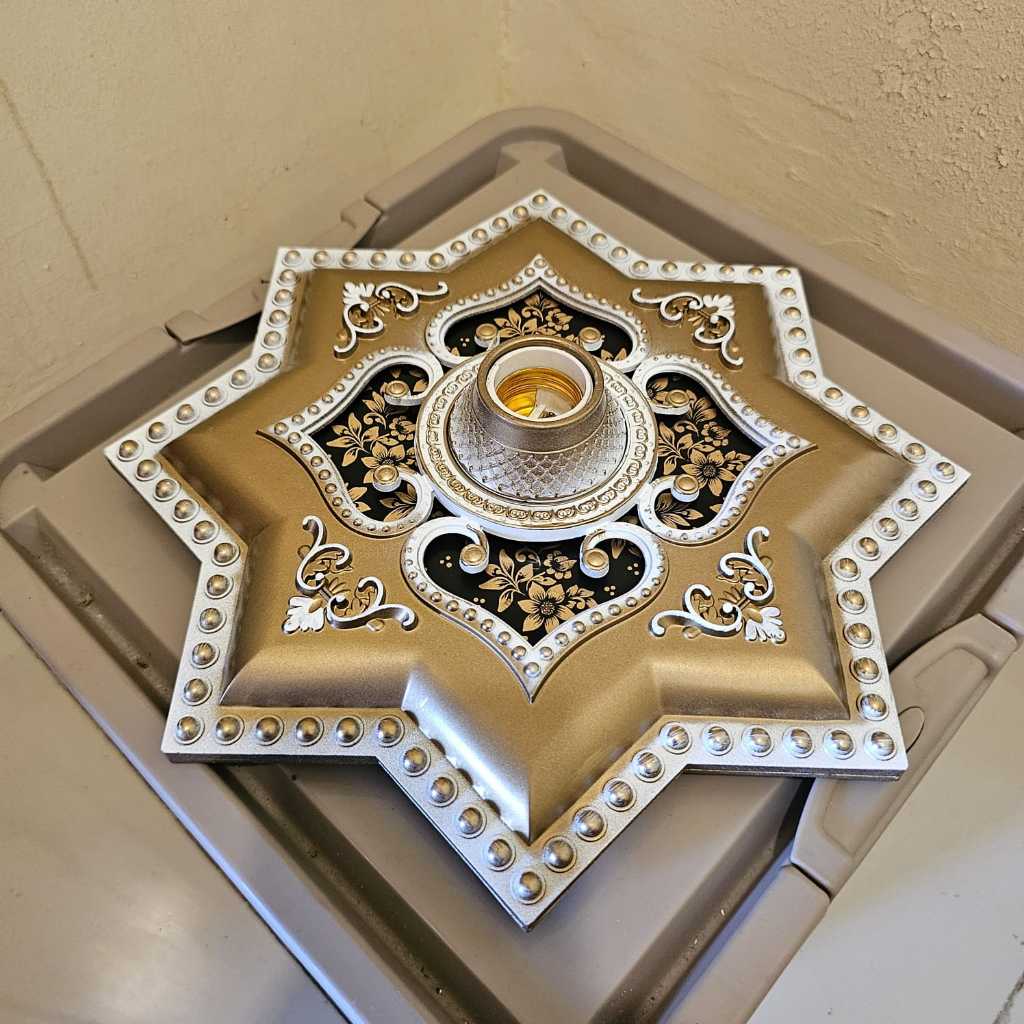 Fitting Hias Ornamen Plafon 30Cm Plastik PVC / Fitting Lampu Plafon fitting 30CM
