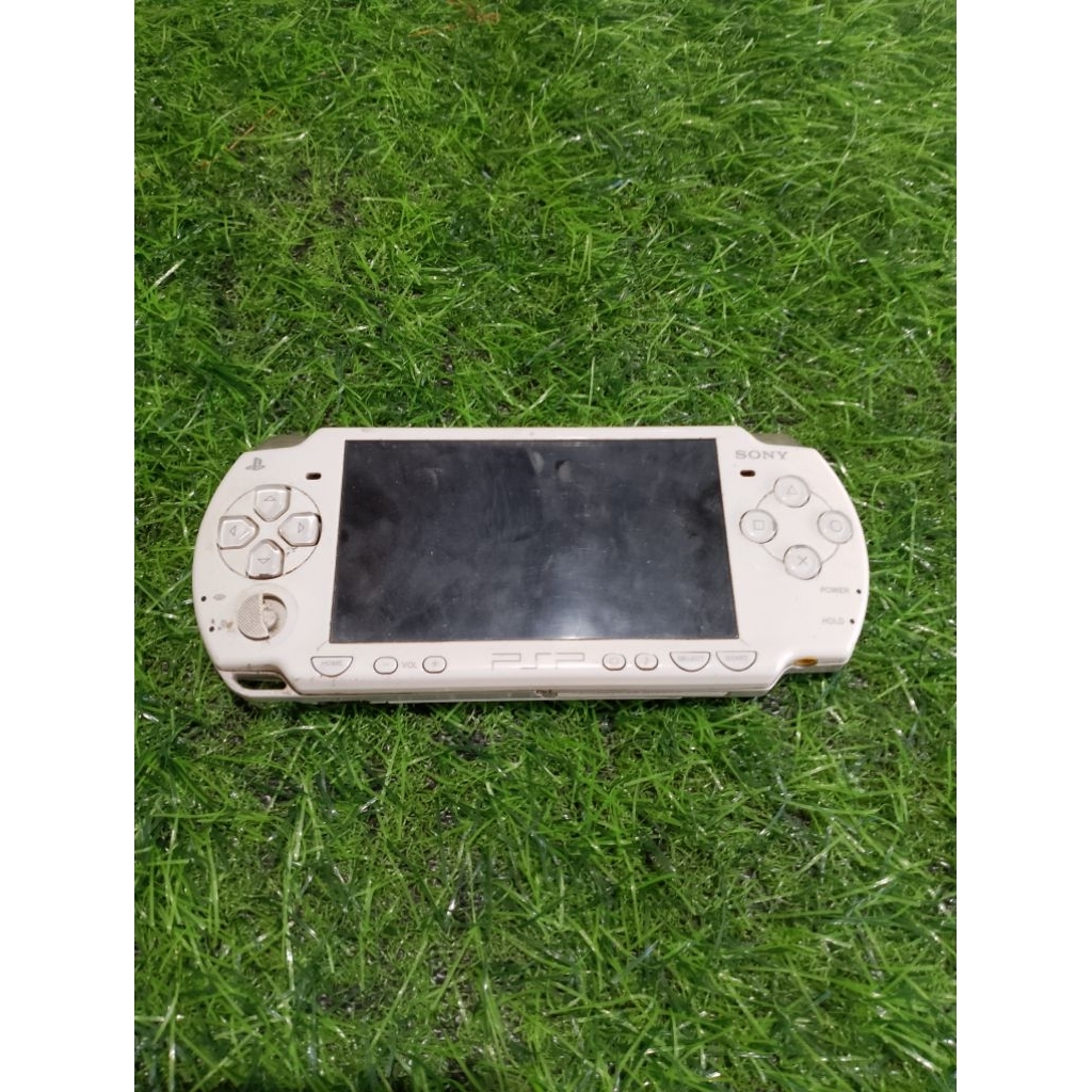 PSP Sony 2002/3006 Kondisi Hidup Minus Lcd Bercak Second Tanpa Batre