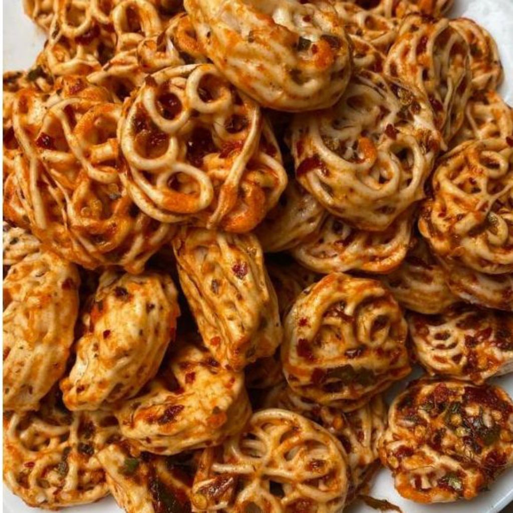 

Kerupuk Seblak Viral Rafael / Kerupuk Mawar Prdas Daun Jeruk 1 Kg