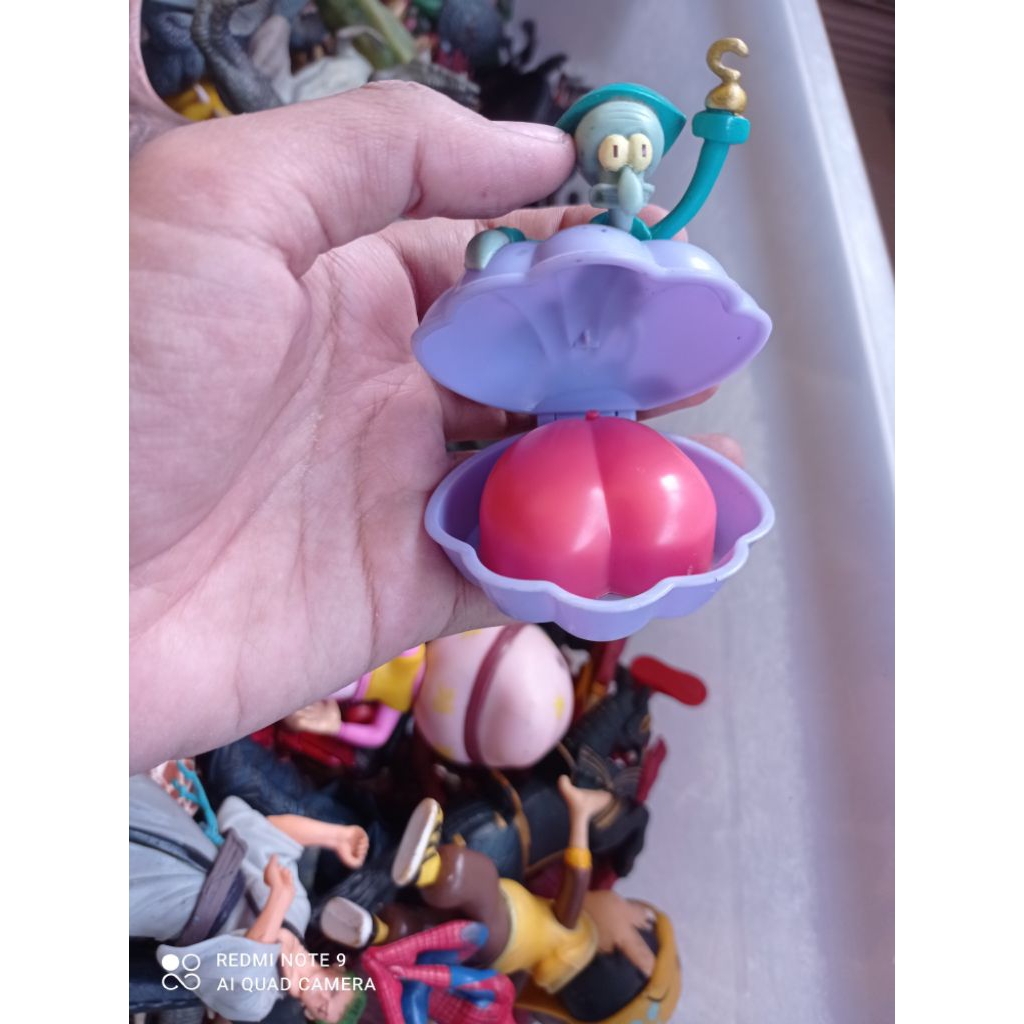 Figure Squidward Bajak Laut Original VIACOM (Preloved)