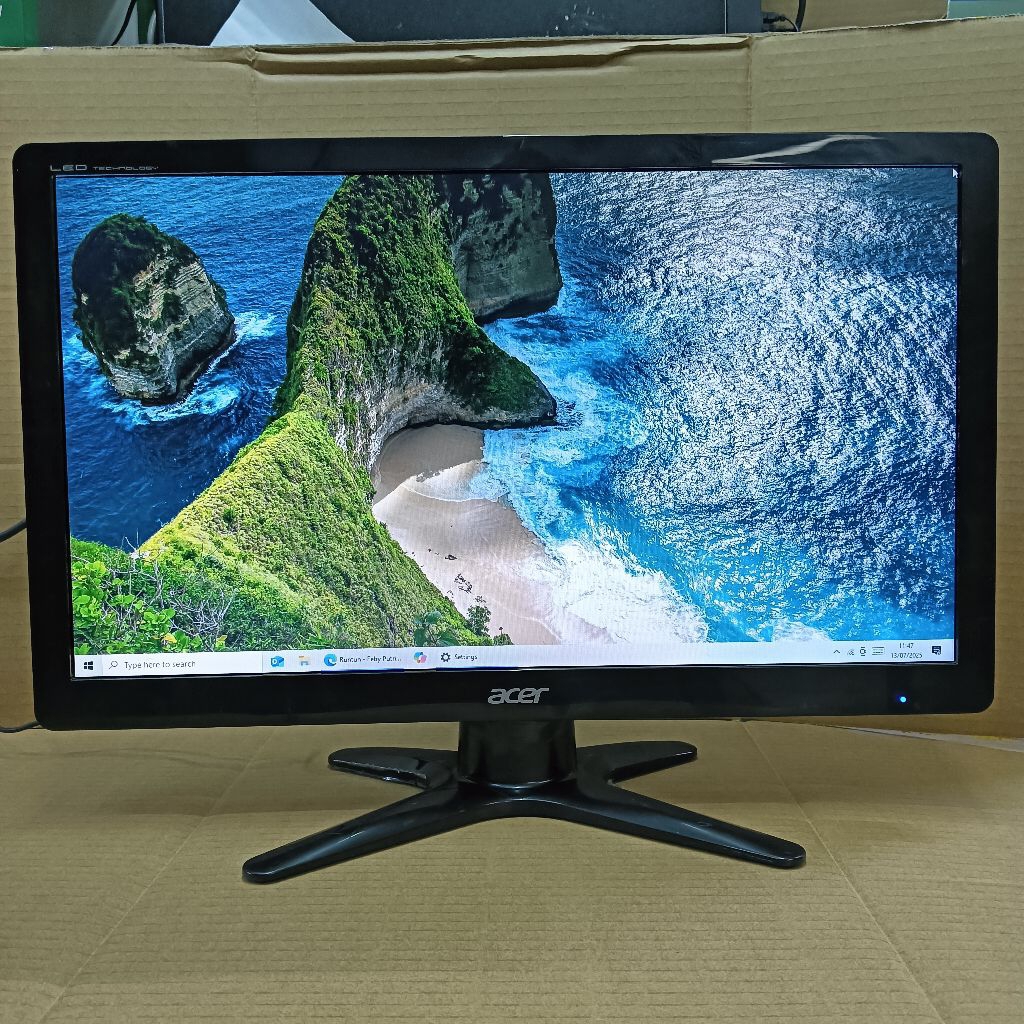 Monitor LED Acer 19 Inch Wide Screen No Minus