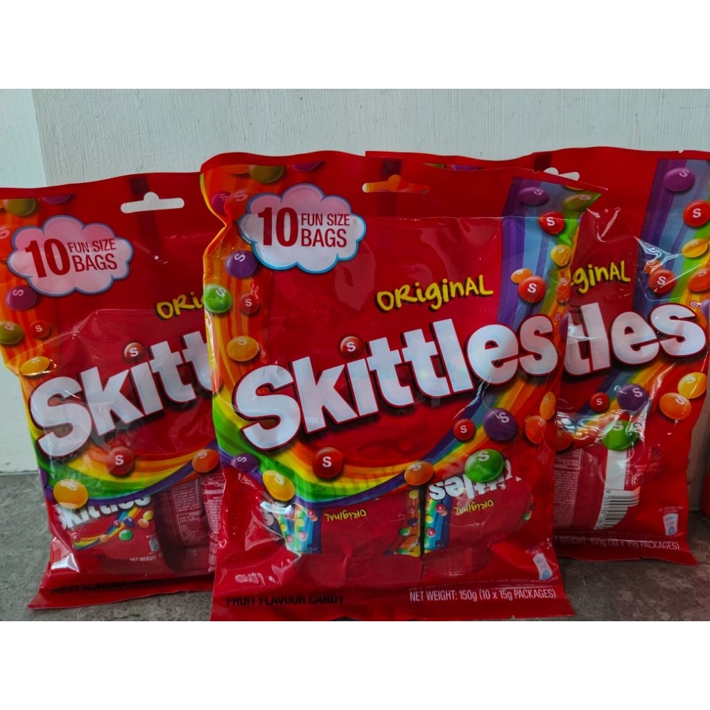 

PERMEN SKITTLES SHARE PACK ORIGINAL 150 GR, SKITTLES ORIGINAL 45 GR, SKITTLES YOGURT 45 GR, SKITTLE SOUR 45 GR