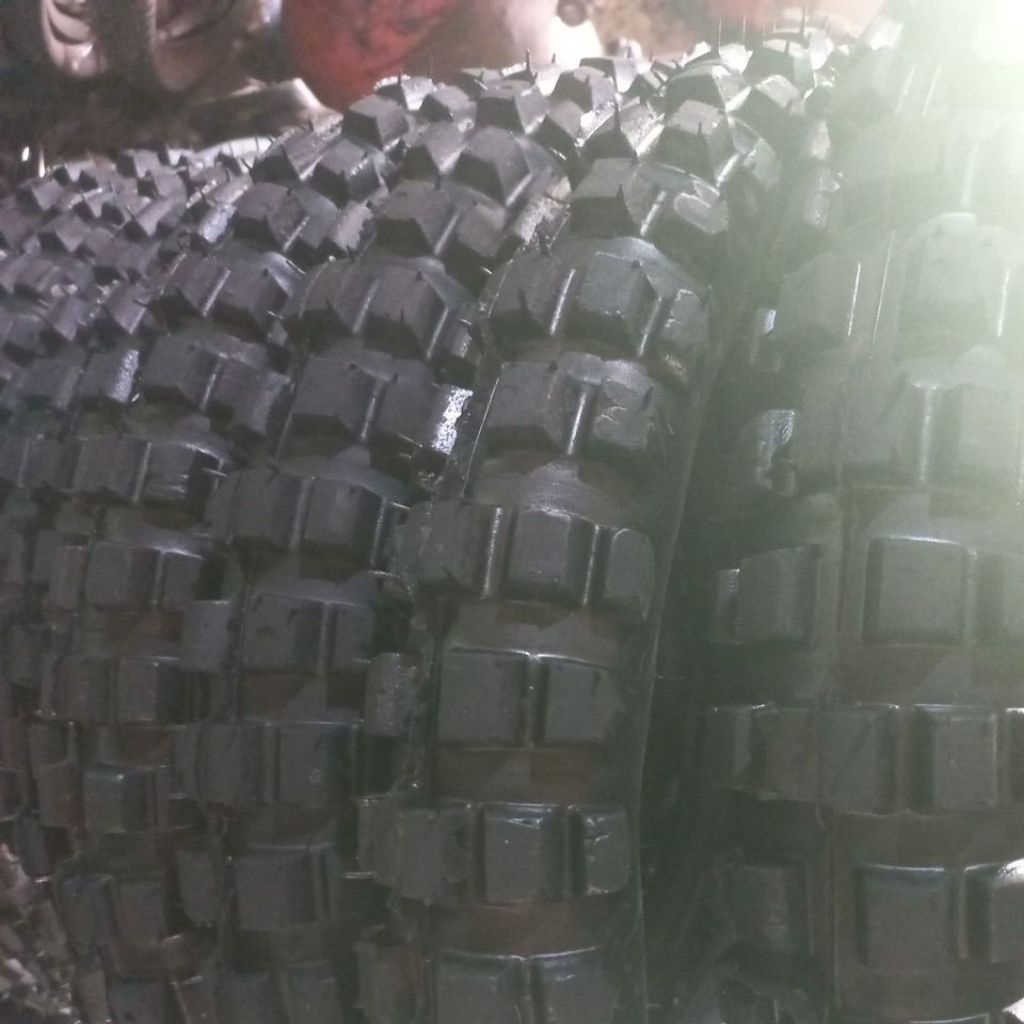 BAN CROS TAHU BESAR 250/275/300-17