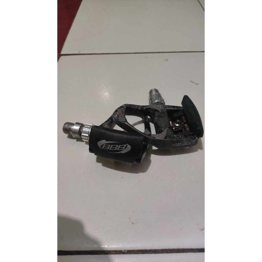 pedal cleat second bbb