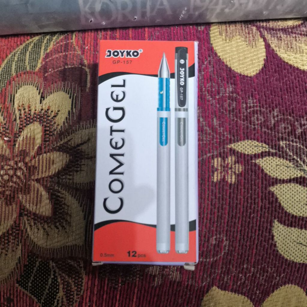 

JOYKO GP-157 COMET GEL 0.5 MM TINTA HITAM (1 PAK)