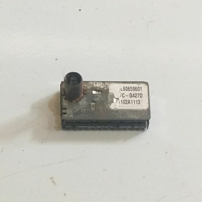 TUNER TV LG Televisi LCD  M2241A - PT