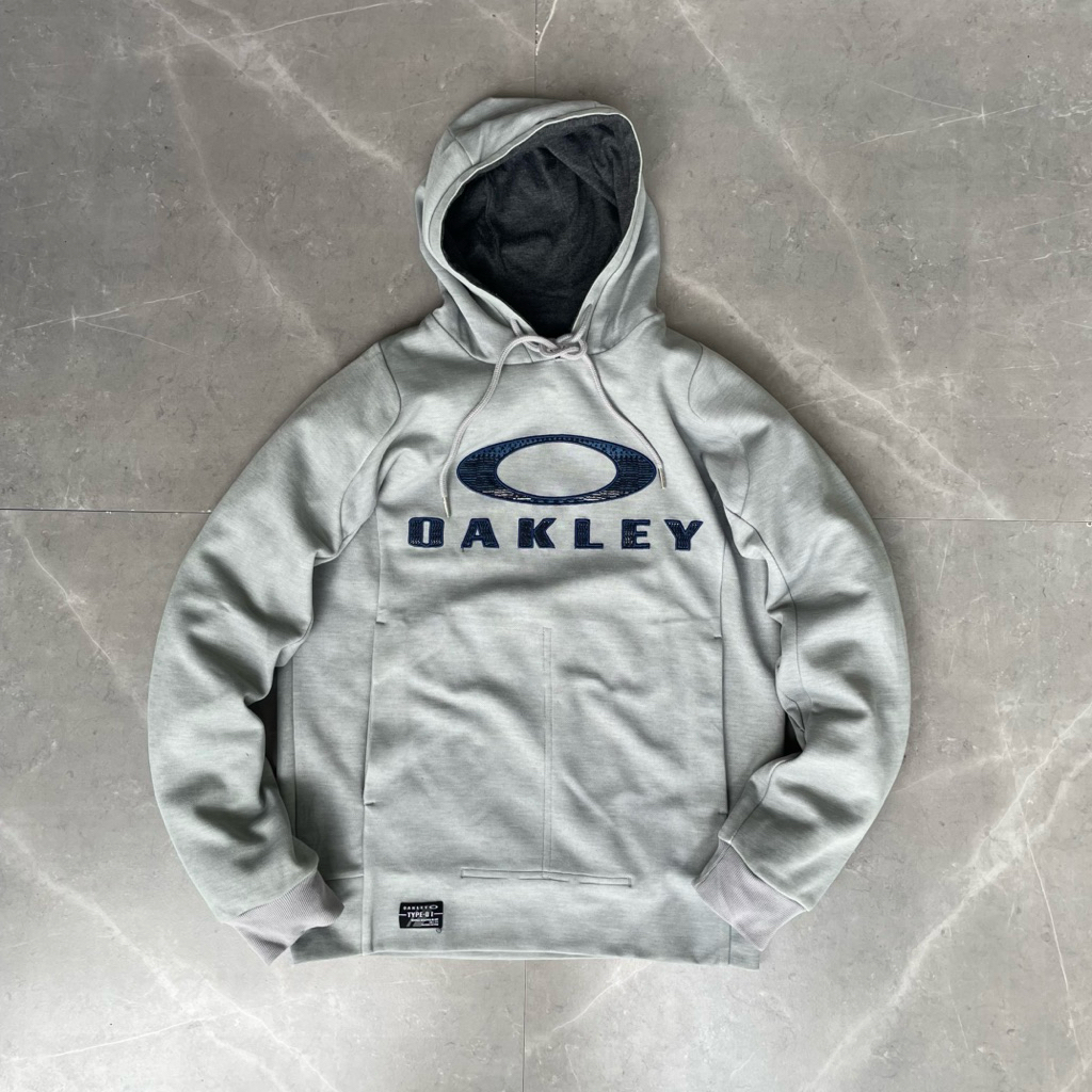 vintage oakley hoodie