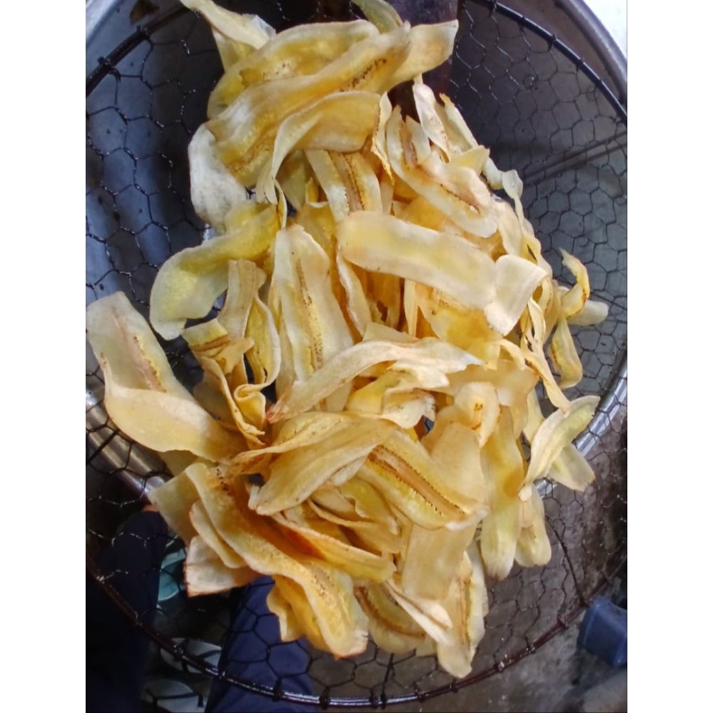 

500 gram keripik pisang gajeh