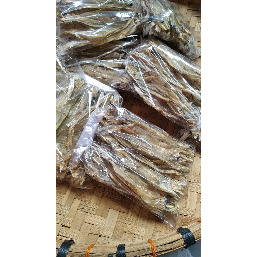 

ikan asin gurih renyah tinggal goreng