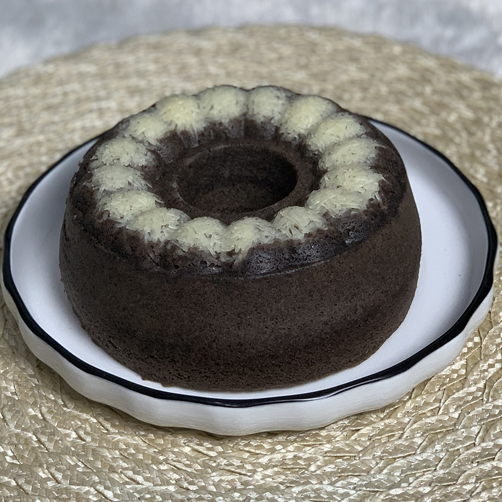 Bolu Ketan Hitam Keju Lumer Premium Butter uk 13/16/20/24 cm Homemade By Ramachef