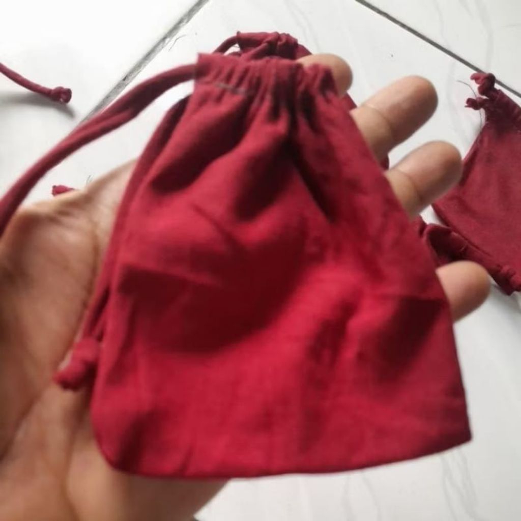 kantong kain serut mini warna merah harga termurah