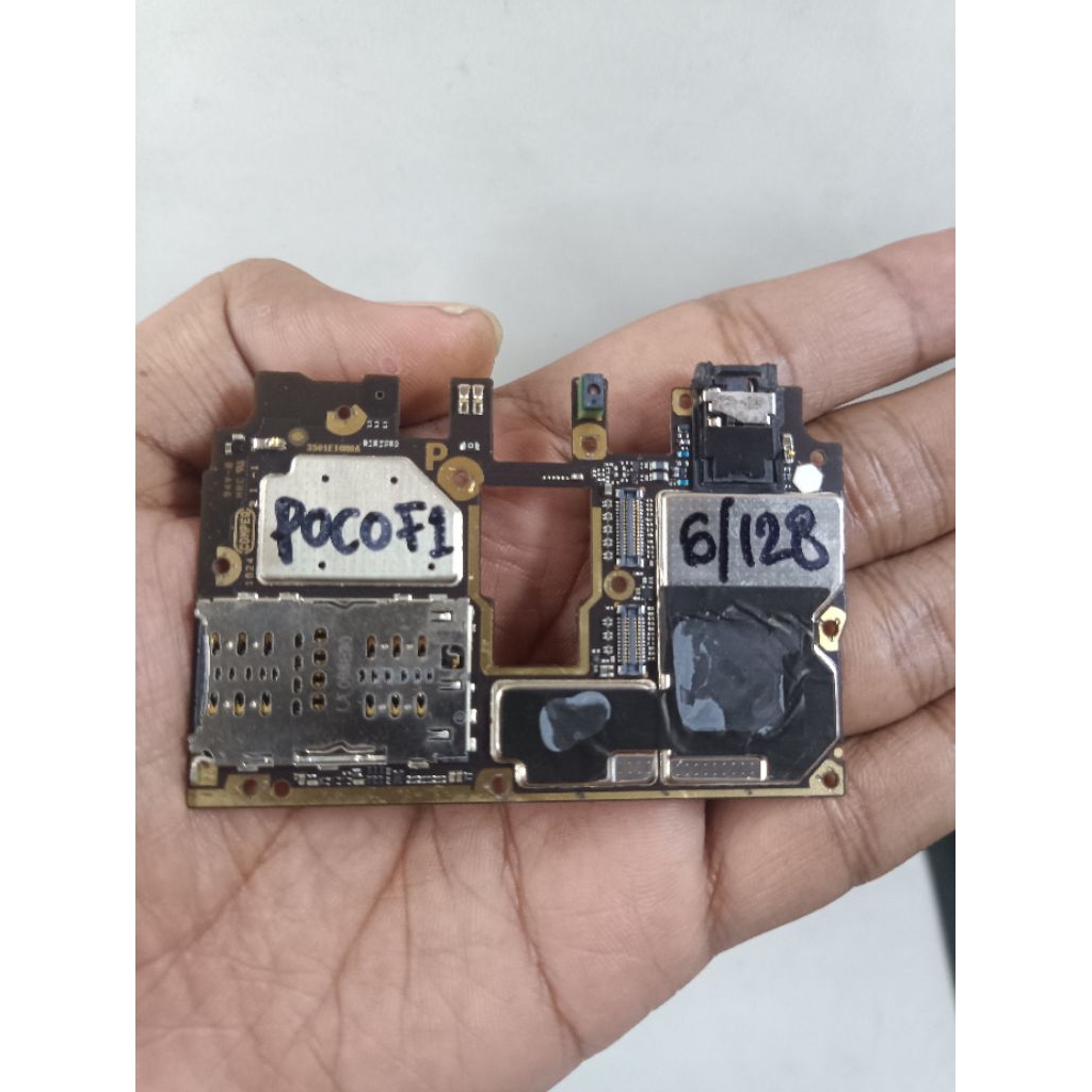 MESIN POCO F1 6/128GB, MESIN NORMAL JAYA, BACA DESKRIPSI