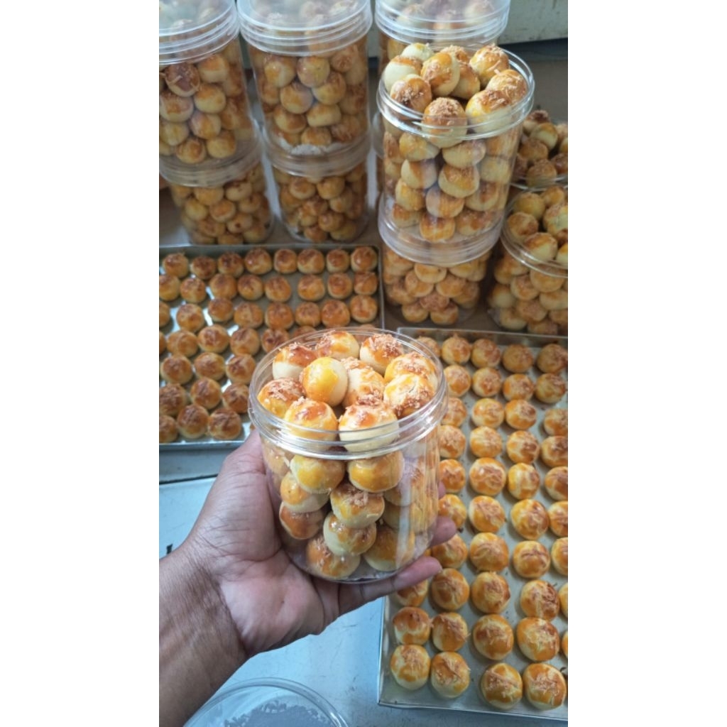 

Nastar Homemade full Blueband Berat +- 400gr