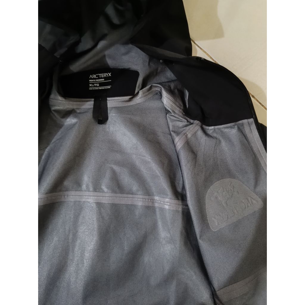 ARCTERYX ZETA SL