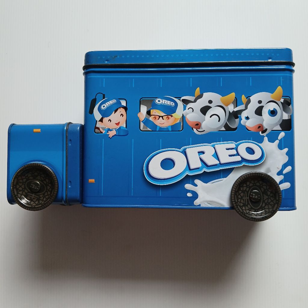 

Kotak pensil kaleng mobil unik lucu Oreo biru