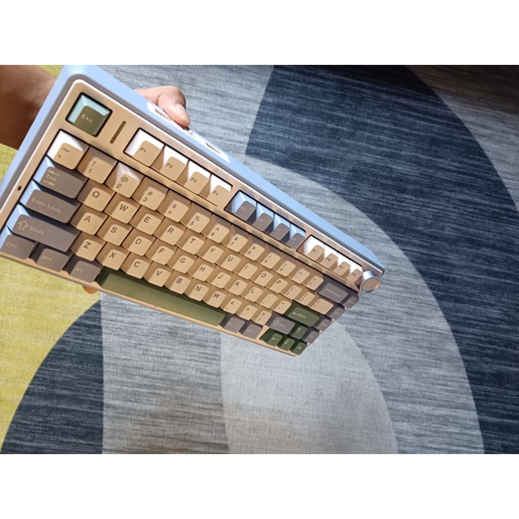 AULA F75 Greywood Switch