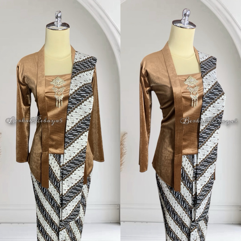 Setelan Kebaya Kutu Baru Bludru Warna Caramel / Kebaya + Selendang + Jarik Wiru Plisket