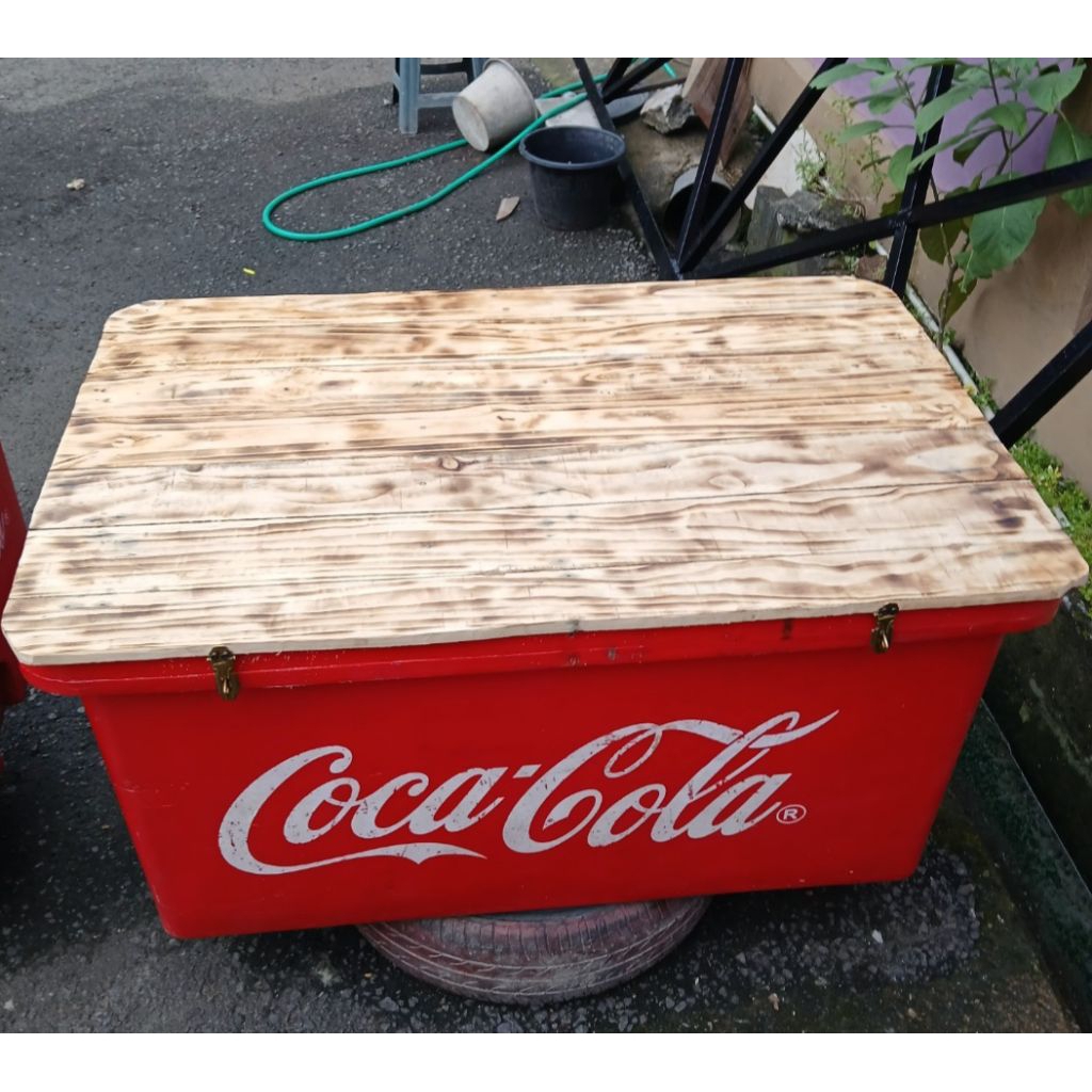 

BOX ES COCA COLA JUMBO JADUL