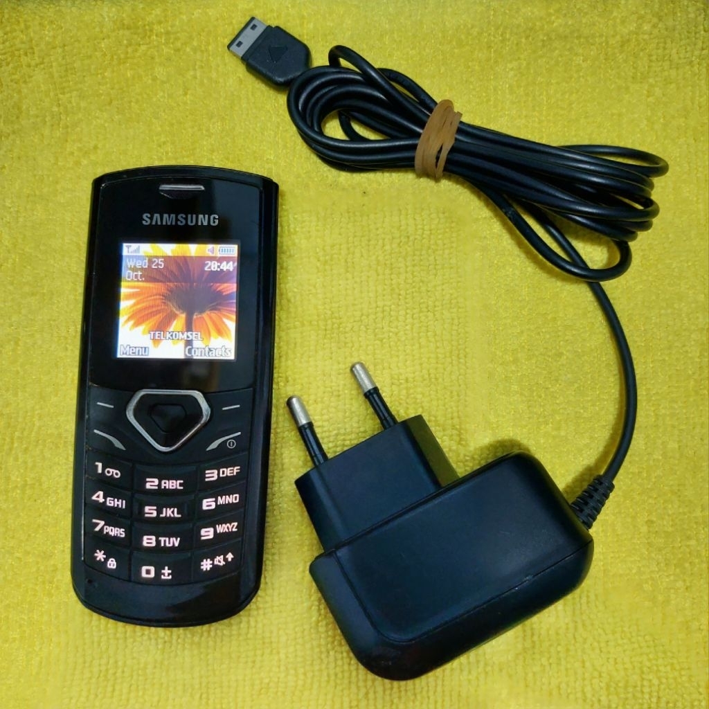 hp jadul samsung E1170T GSM ex koleksi