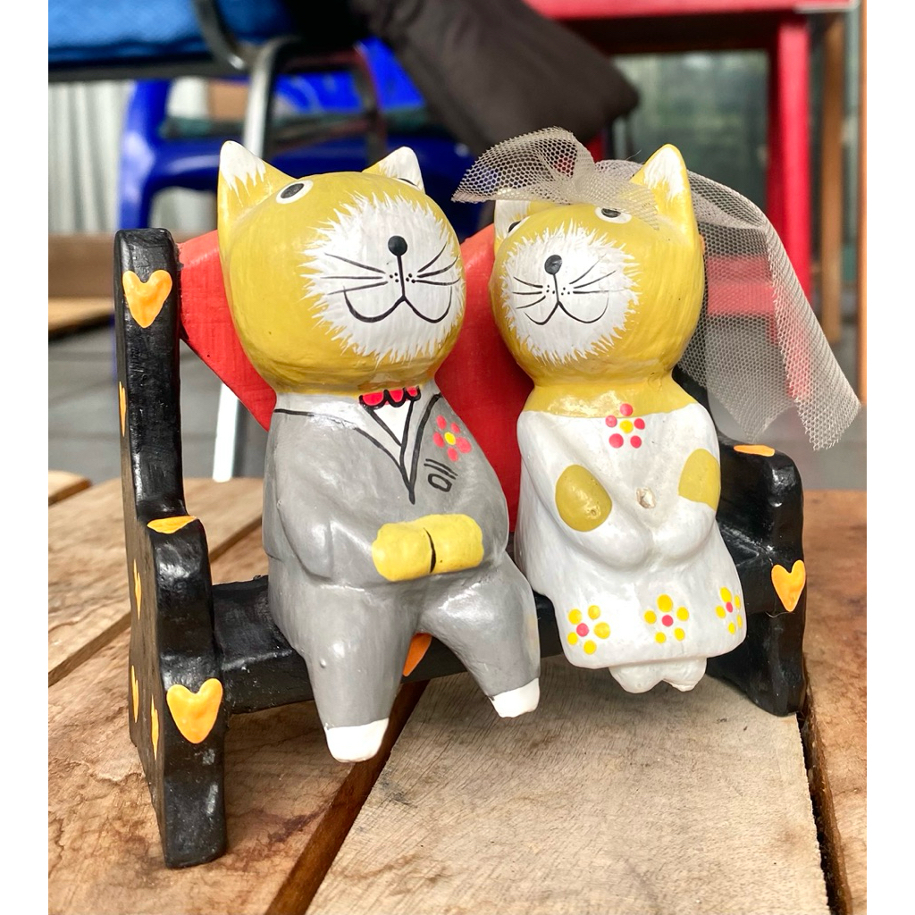 Patung Kucing Kayu Lukis Tangan – Pasangan Pengantin & Kucing Malaikat | Kerajinan Bali