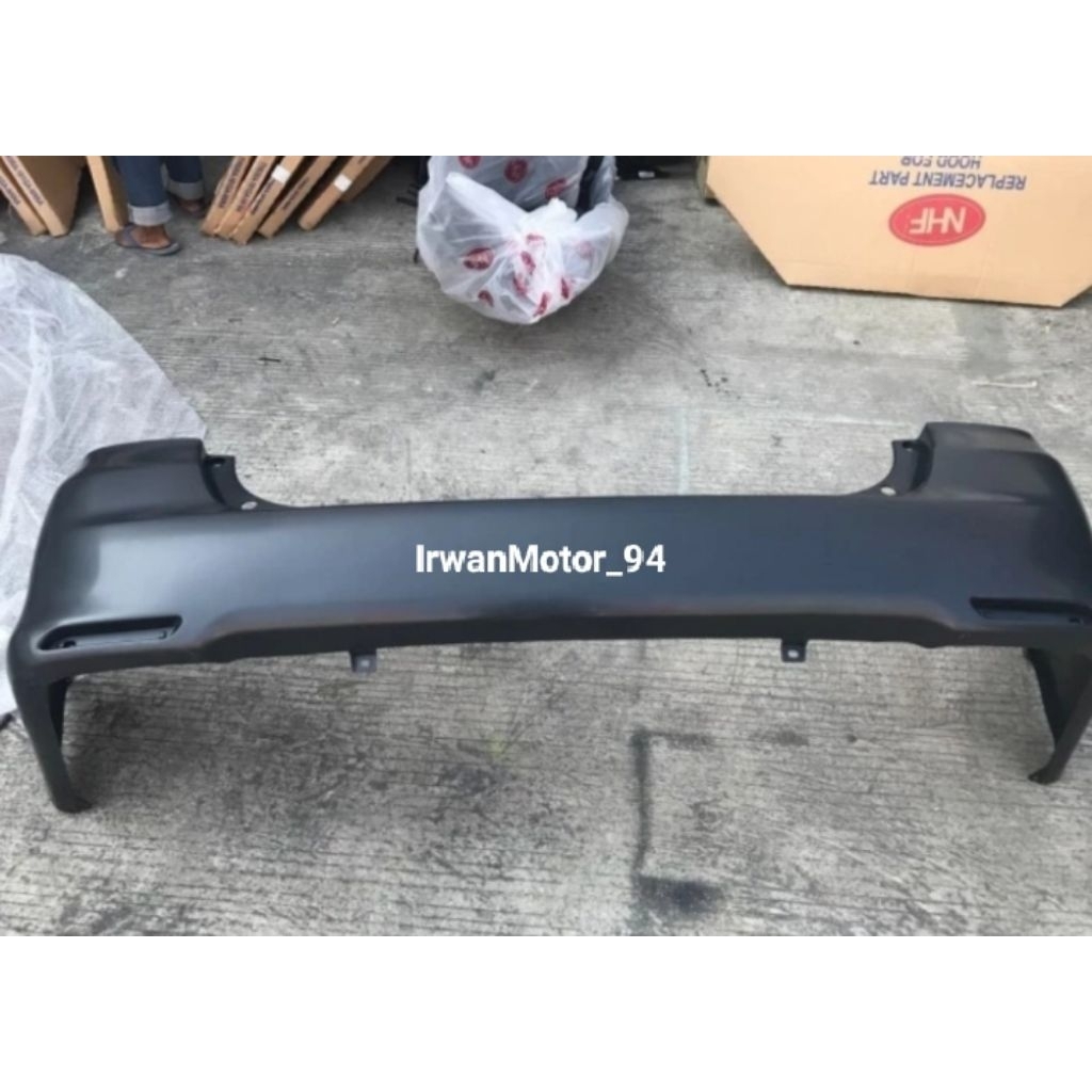 Bemper Bumper belakang Toyota Innova Tahun 2015 Baru