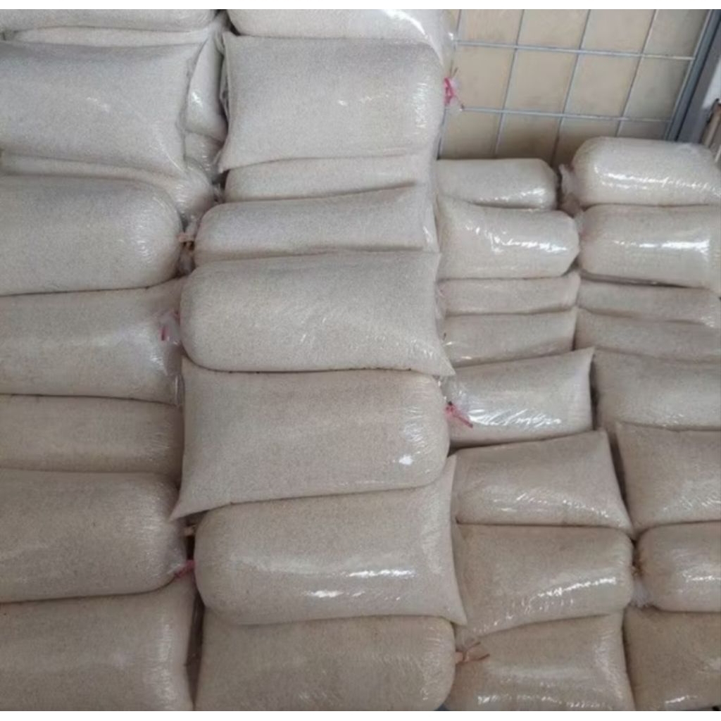 

Gula pasir 1kg