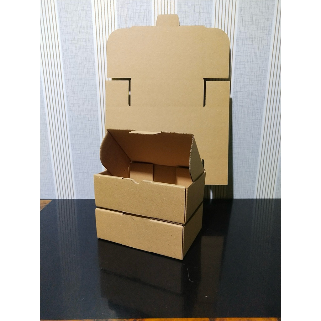 

kardus diecut 15x10x5 C FLUTE husus instan / BANDUNG