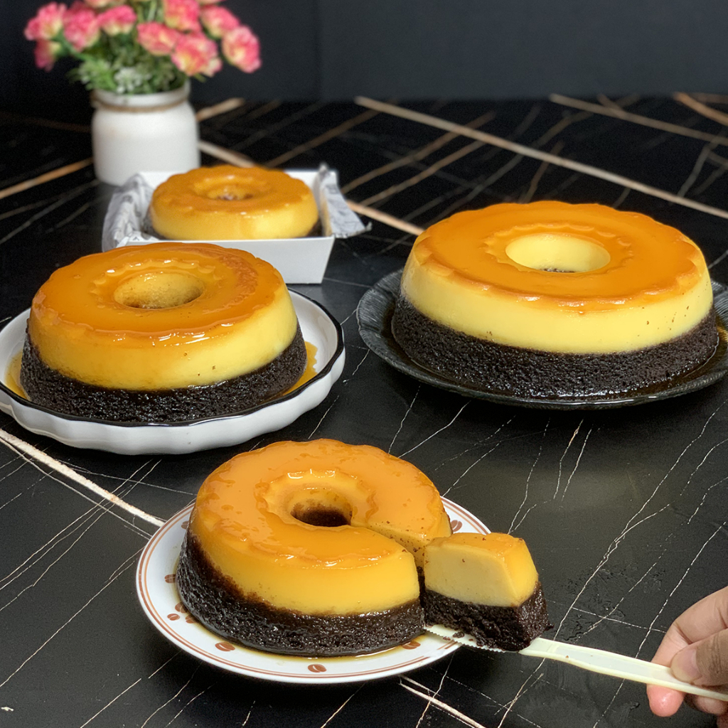 

Bolu Ketan Hitam Keju Caramel Premiun Homemade uk 13/16/20 cm by RaMaChef