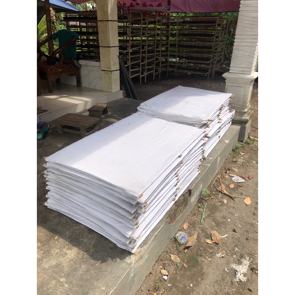 Wadah KOHE kandang burung puyuh petelur