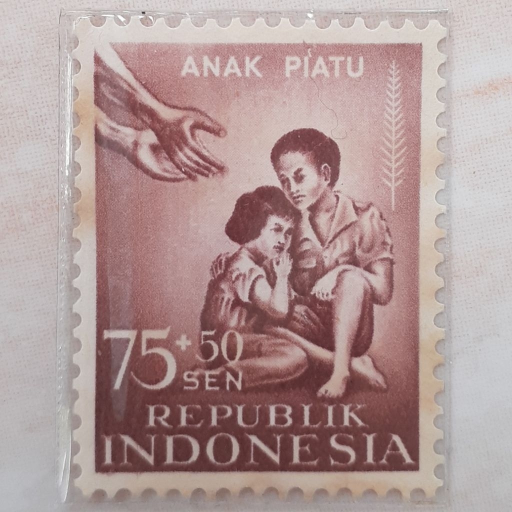

(ID1) Perangko Indonesia Anak Piatu (75 (+50) sen) Tahun 1958