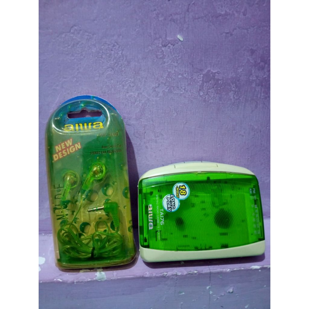 Walkman Aiwa TA176 Normal + bundle earphone Aiwa hijau