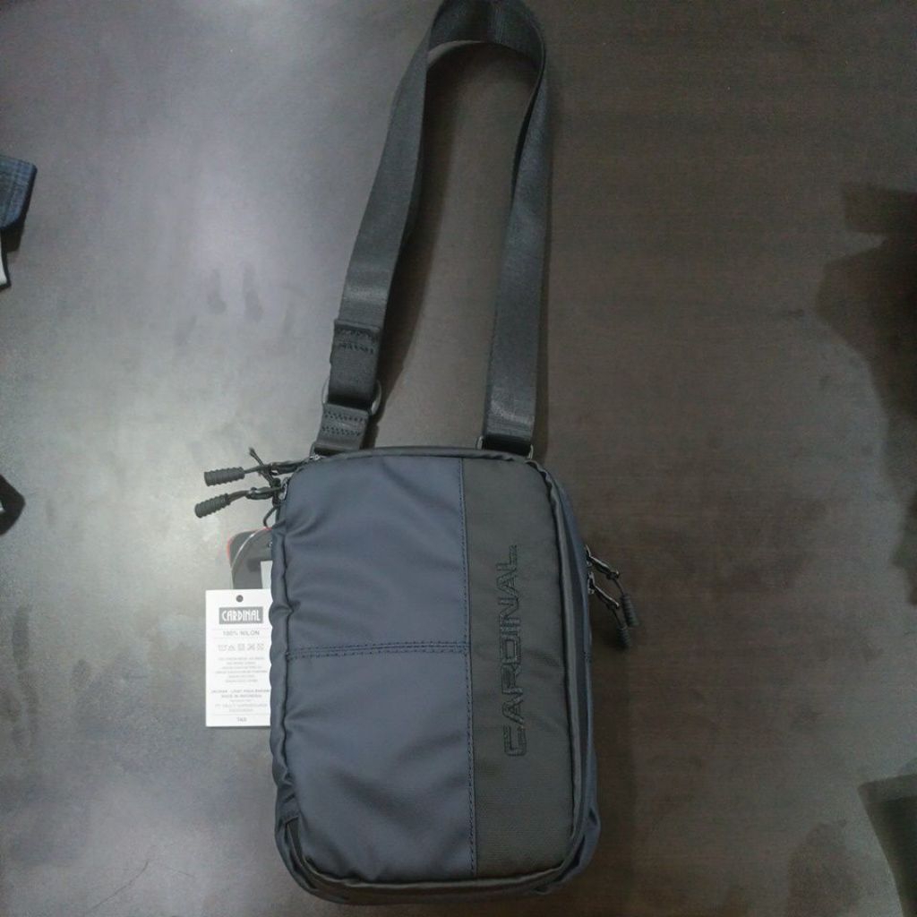 TAS PRIA CARDINAL SELEMPANG , NILON/5846289