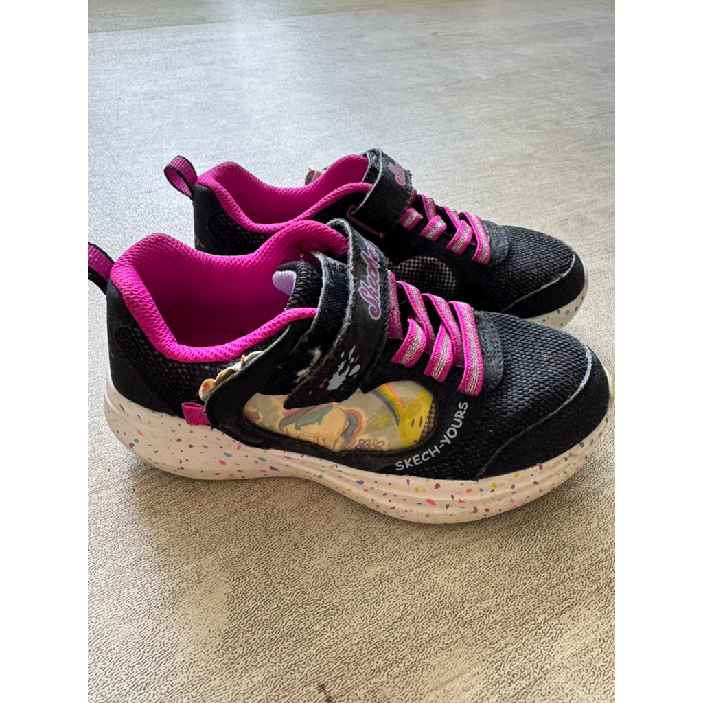 sepatu skechers anak
