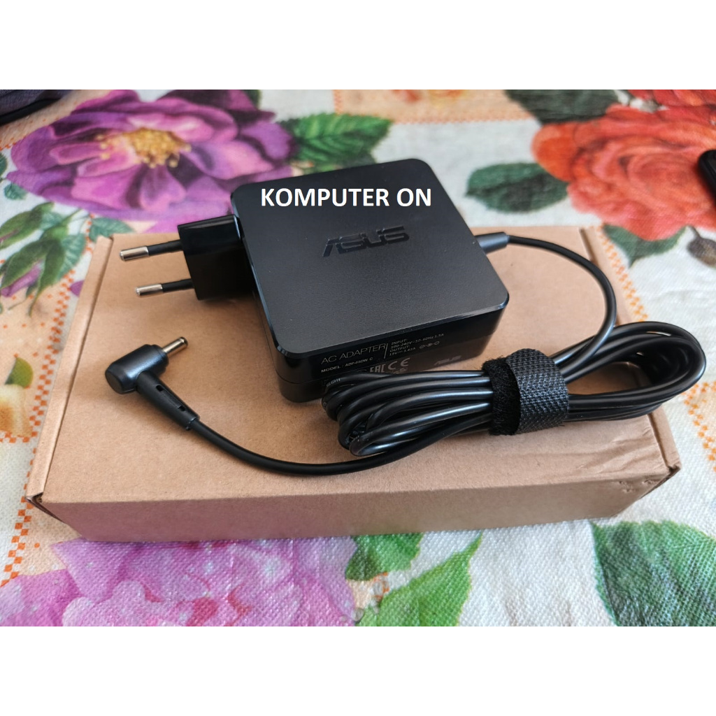 Adaptor Asus 19v 3.42a 65Watt Square Jack Kecil DC 40135 X441MA X441U E203 X46U X456UA X456UB X456UF