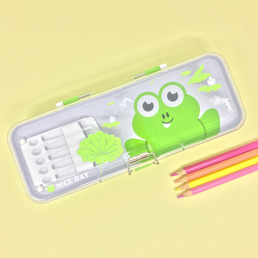 

Kotak Pensil Plastik Fancy Frog 35146