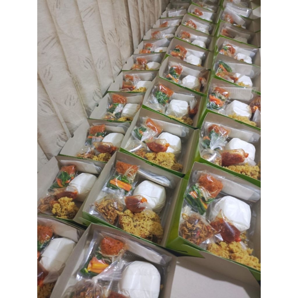 

Nasi Box/Nasi Kotak/Nasi Paket Murah/Nasi Berkat
