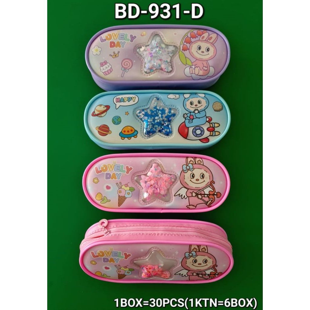 

Tempat Pensil Kain Timbul Mainan Manik Kecil Bintang XIAO LING JING BD-931 Motif Rubah Momo Robot Labubu