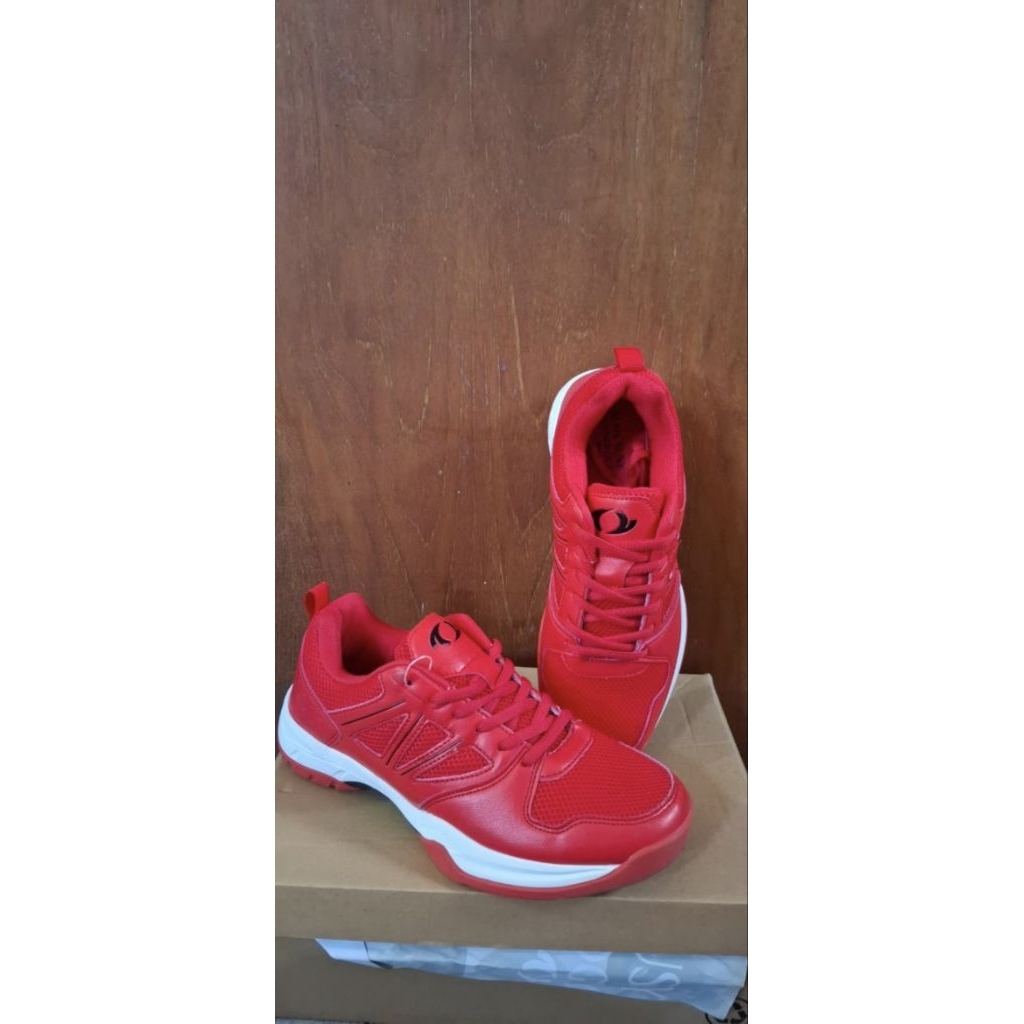 Sepatu Badminton Astec