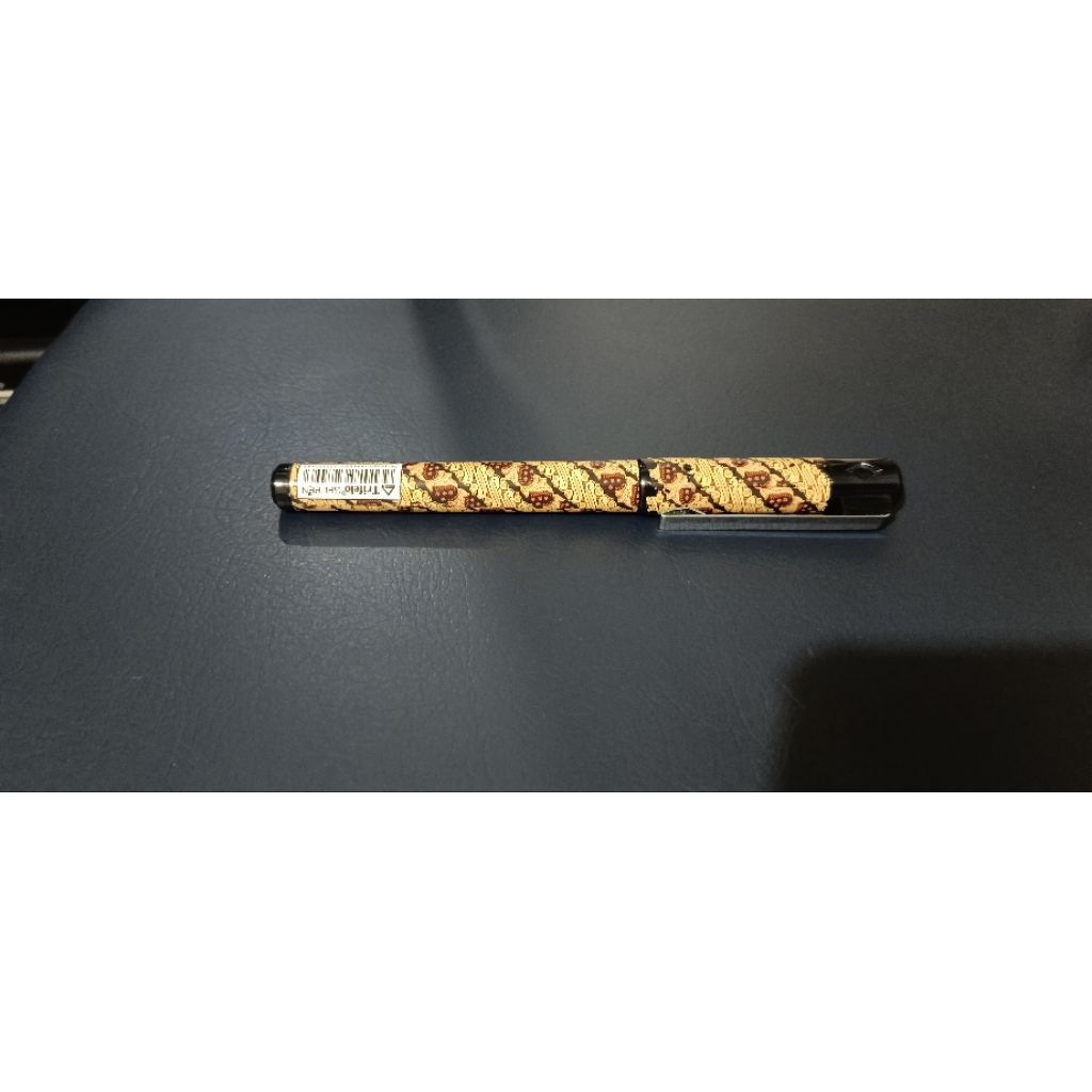 

Pena pulpen motif batik seiken bagus no cacat mulus keren 15k murah