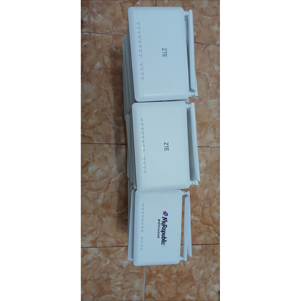 ZTE F670L PORT HIJAU + ADAPTOR