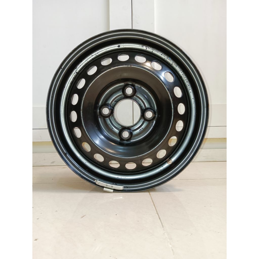 Velg kaleng velg r13