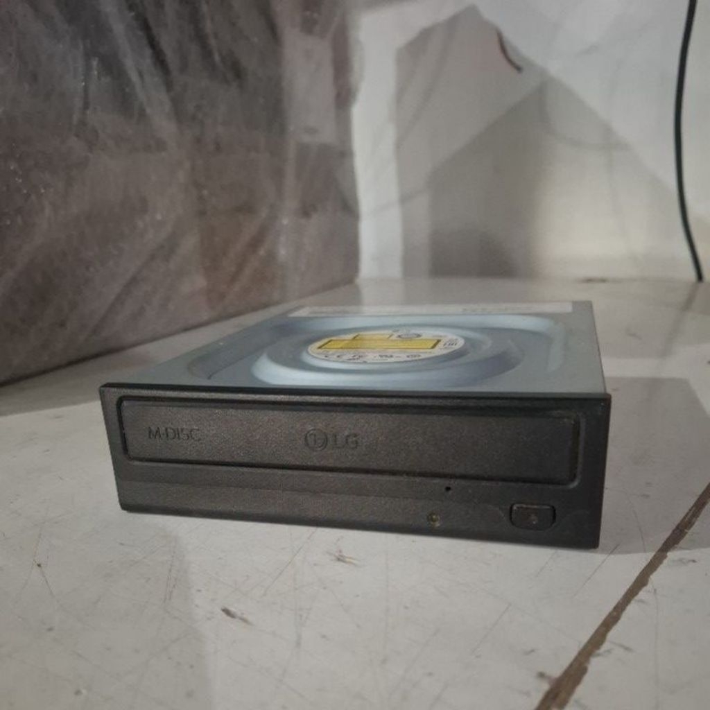 dvd room LG sata pc second