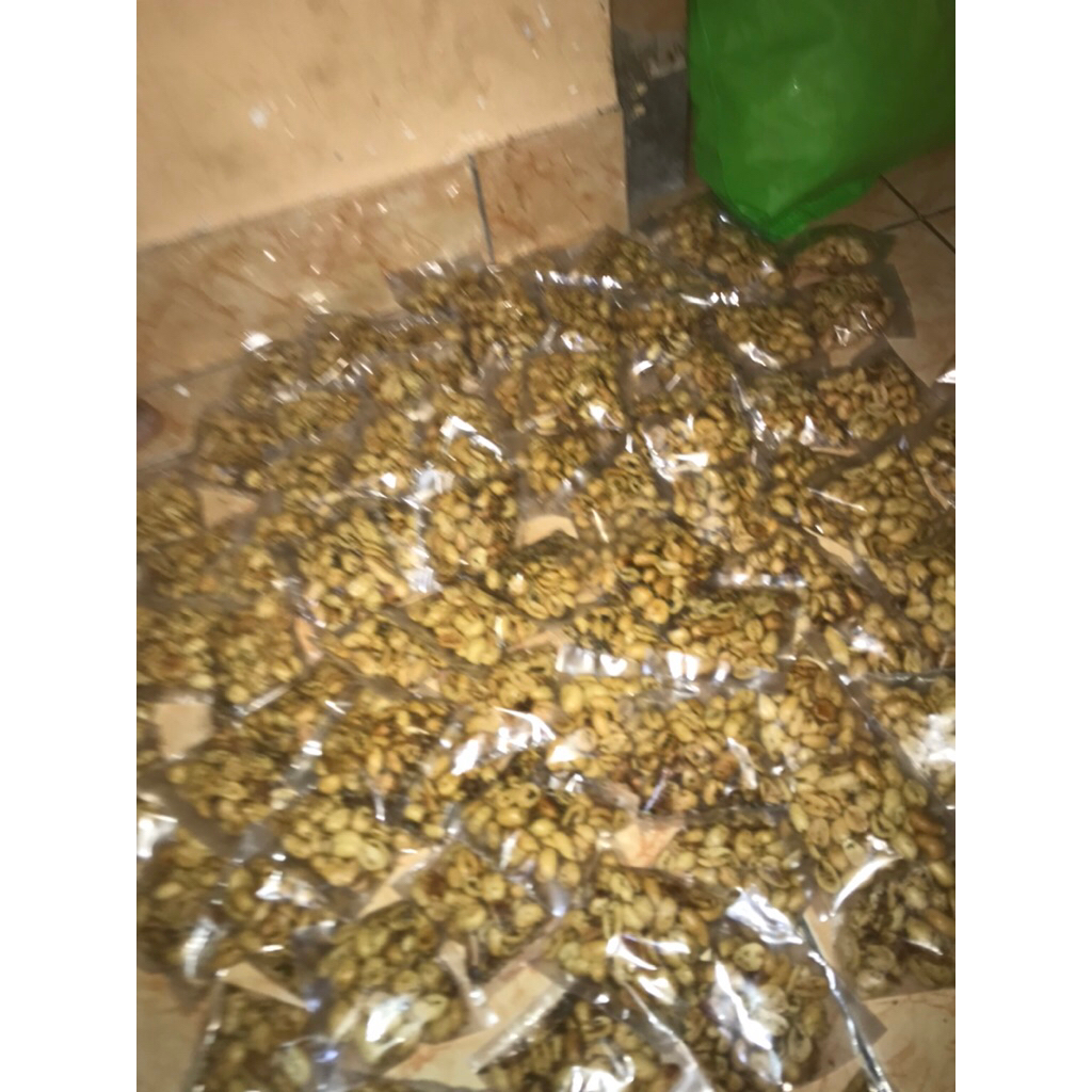 

Kacang Bawang Goreng